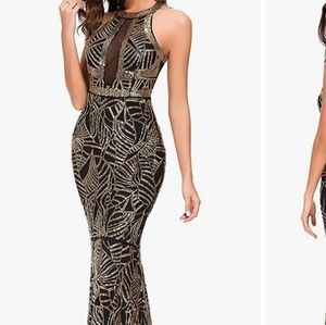 VVM Curve Off Shoulder Maxi Dress